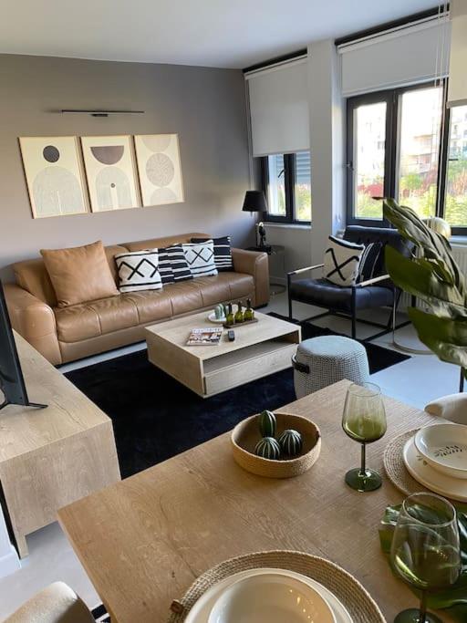 2+1 Luxury flat ,near Old Town