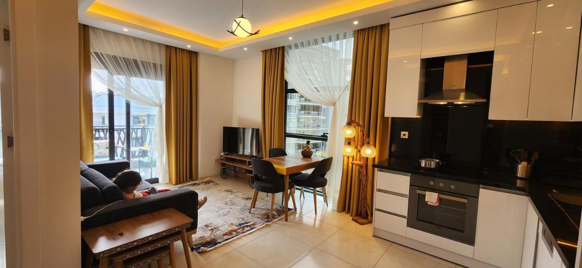 AdeLion Albimo Loft