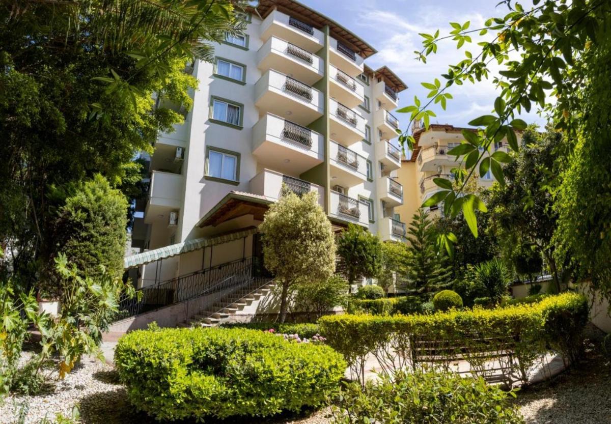 Alayna Sunset Hotels