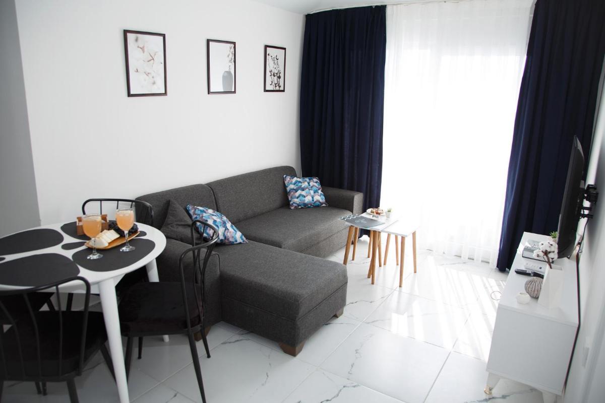 Art life apartments (cotton)