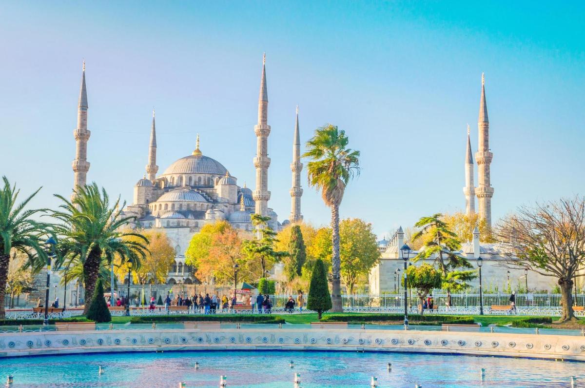HagiaSophia Donat Suites