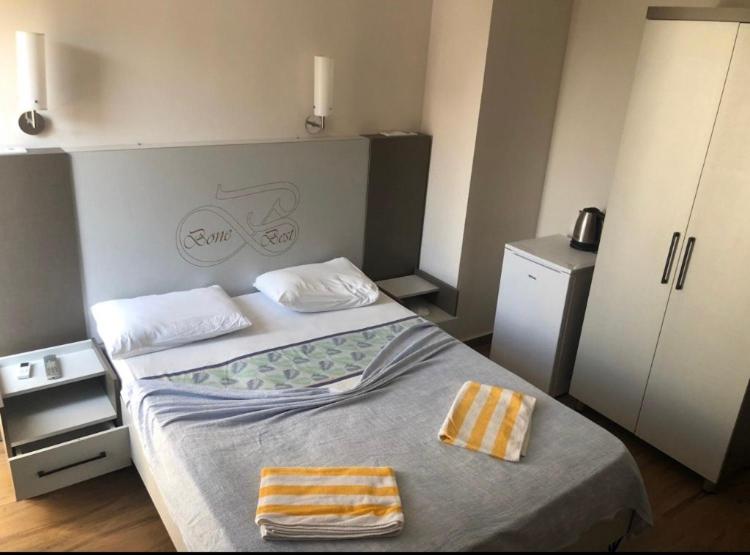 BONE BEST OTEL