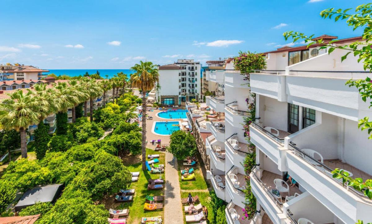 BOULEVARD OTEL