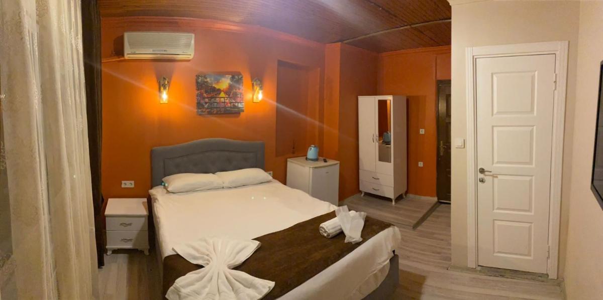 Taksim BrickTown Suite