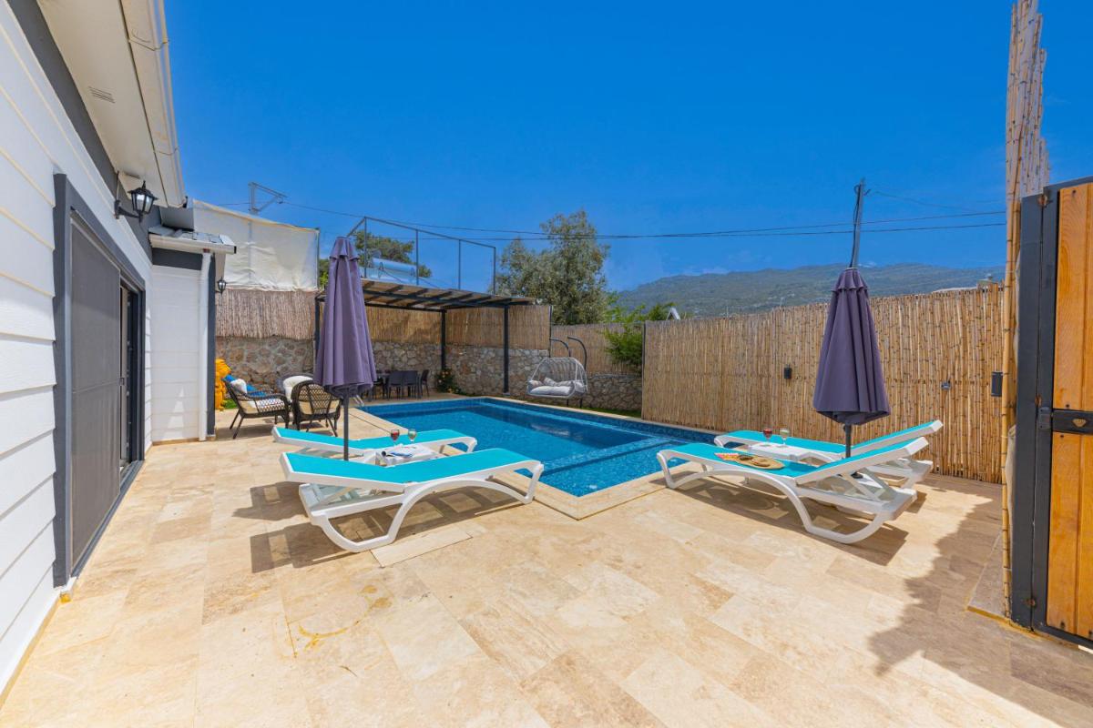 Doğa İçinde Havuzlu Lüks Villa Maya