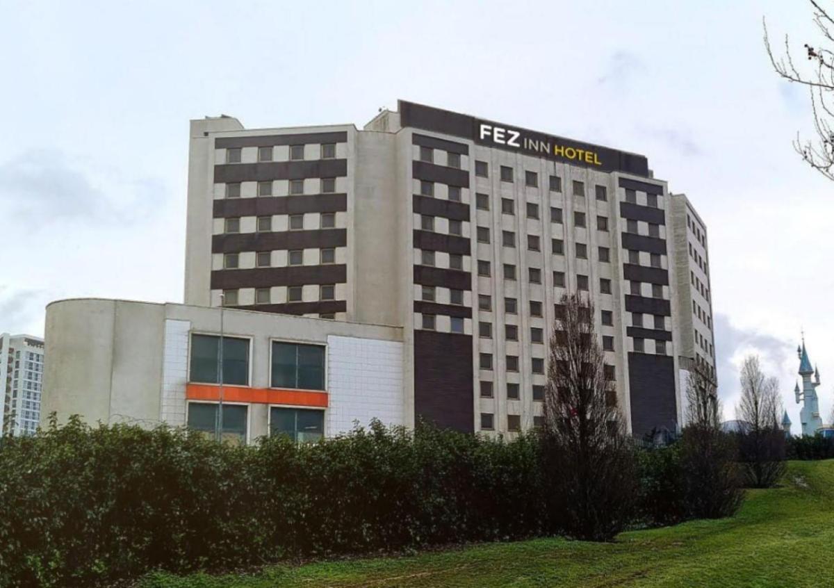 FEZ INN Hotel