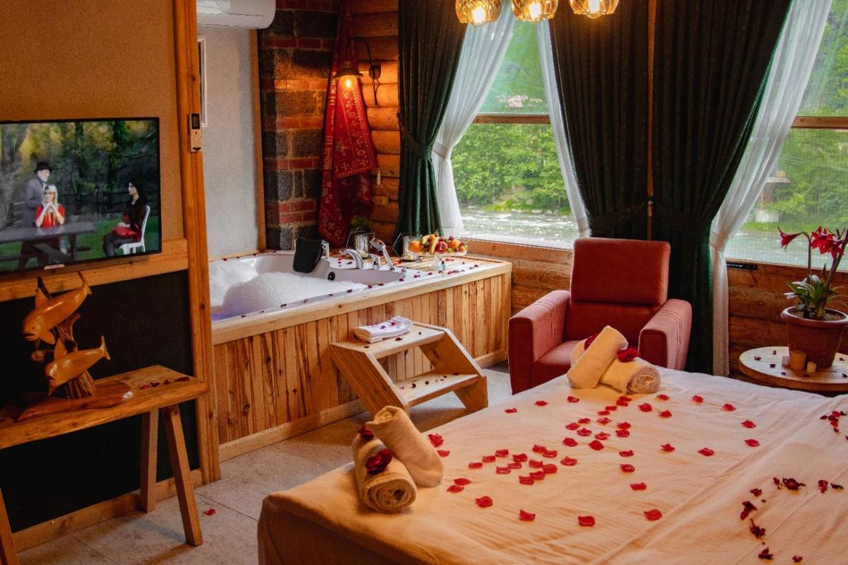 Kackarsan Vip wooden Suites