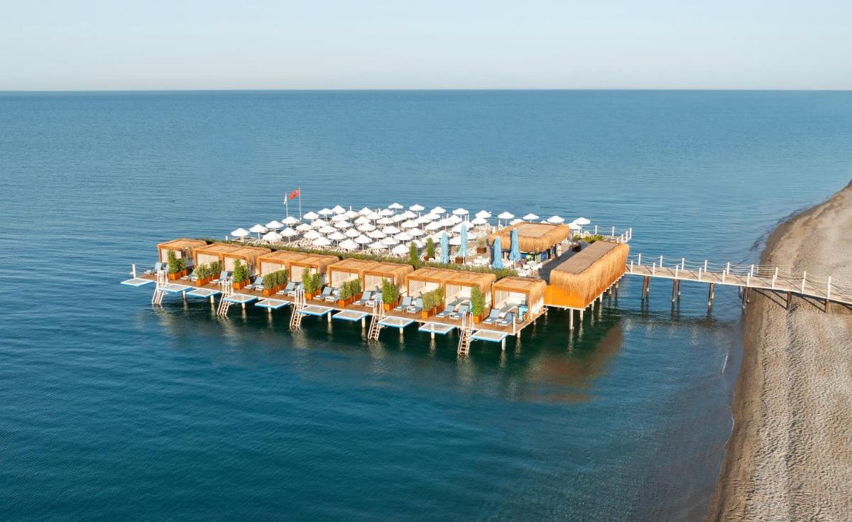 Kirman Belazur Resort & Spa