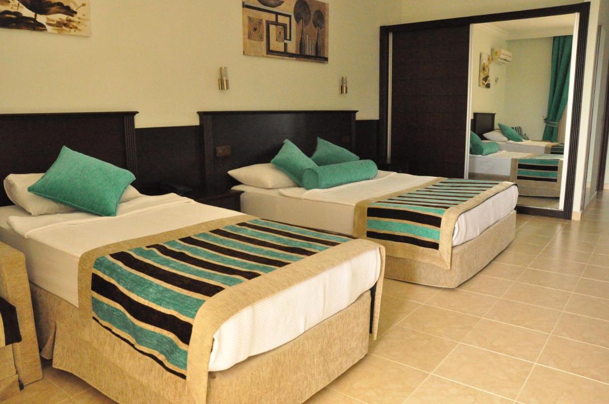 Kleopatra Royal Palm Hotel