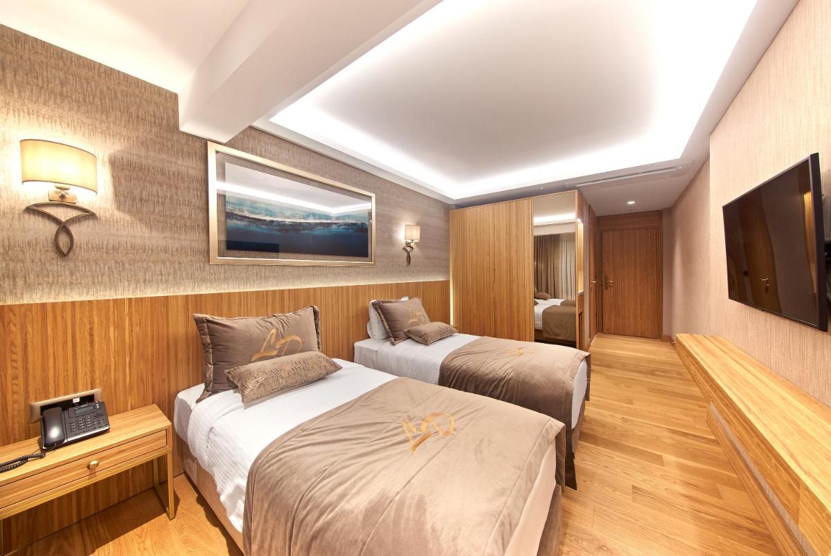 Lady Diana Hotel