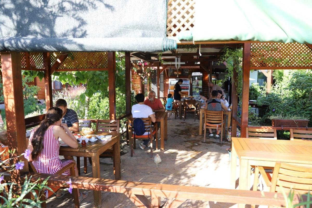 Leontopolis Apart Otel