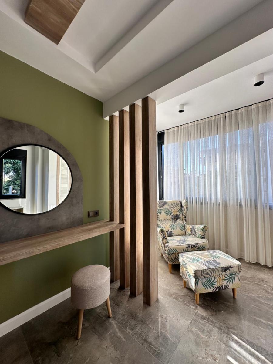 Leos Apartments Apart3