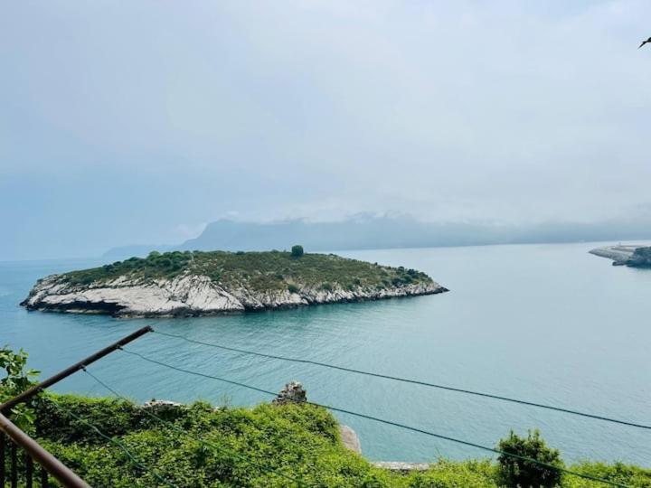 Boztepe Marin DenizeR Pansiyon