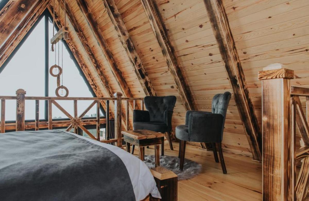 Mavera Suit Bungalow