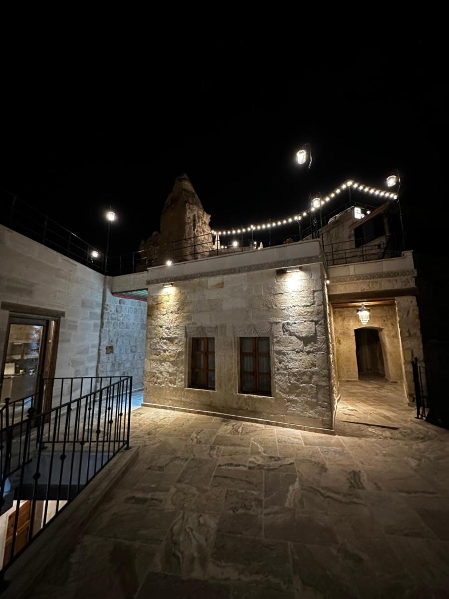 Noah's Ark Cave Hotel