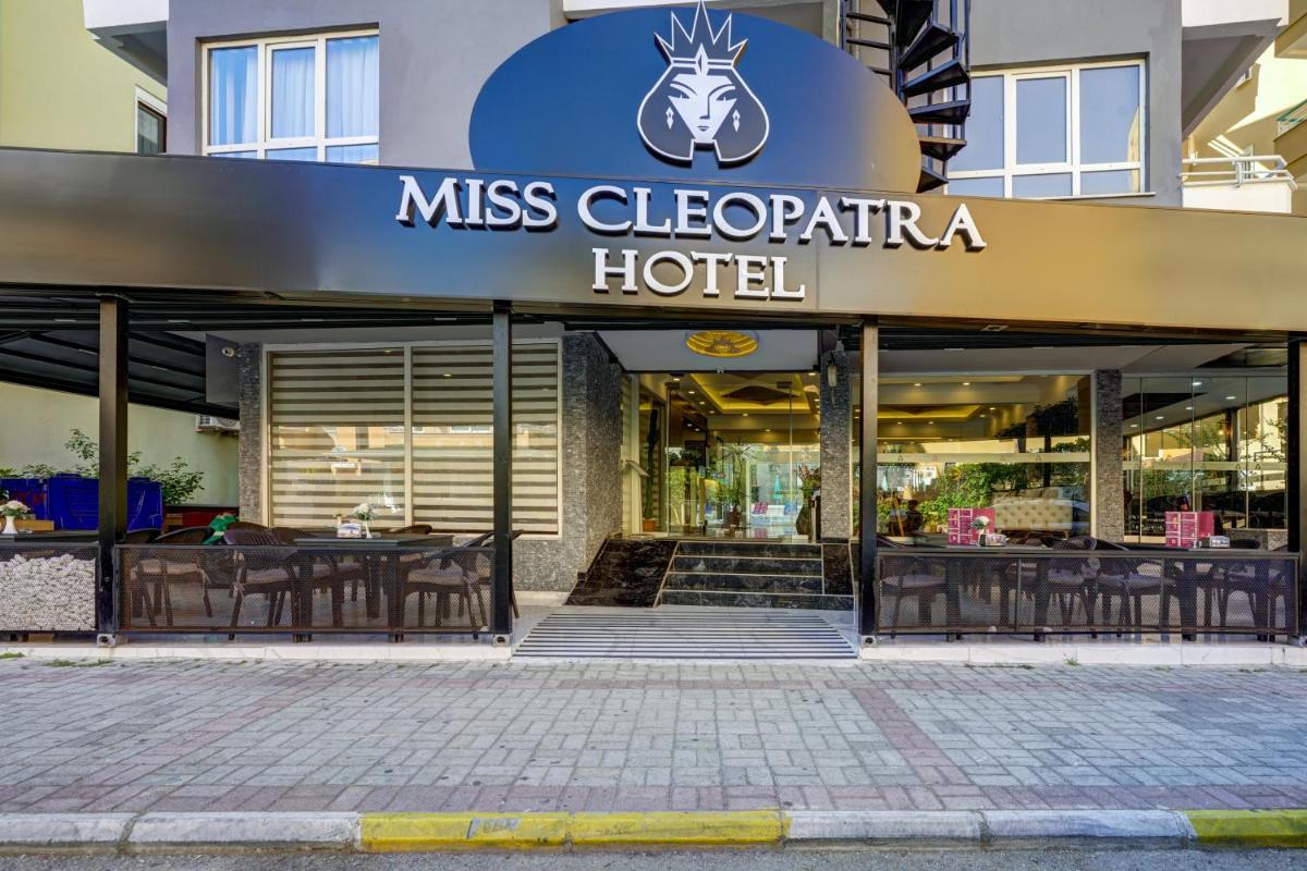 Miss Cleopatra Hotel