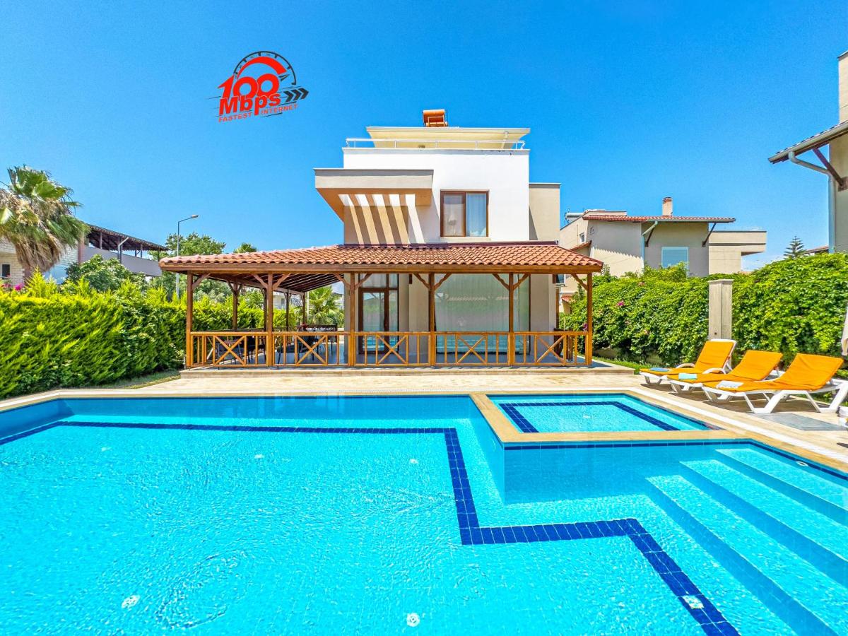 Paradise Town Villa Beliza