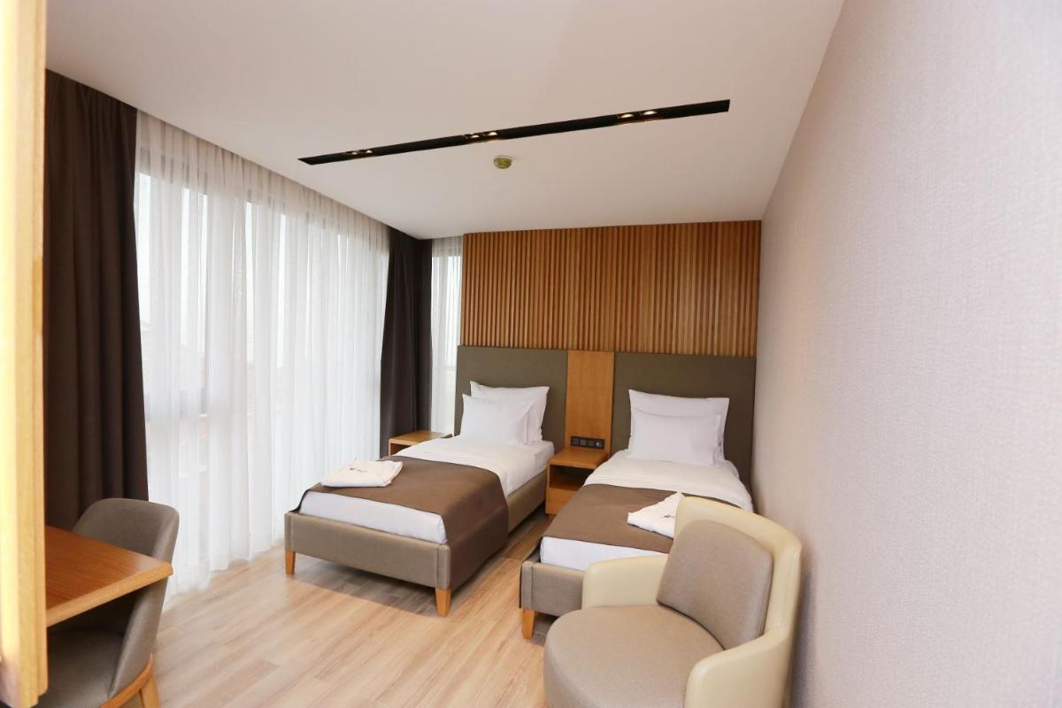 Pikola Otel