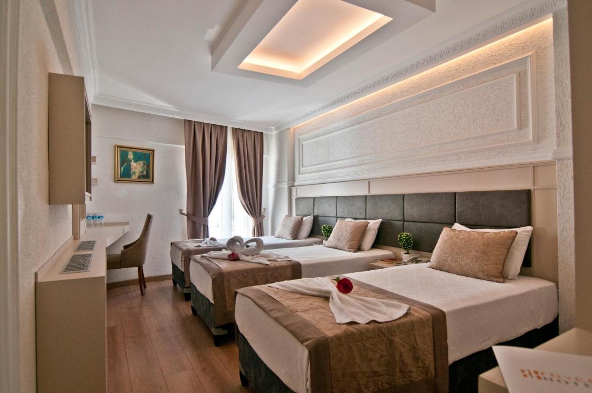 Royce Hotel