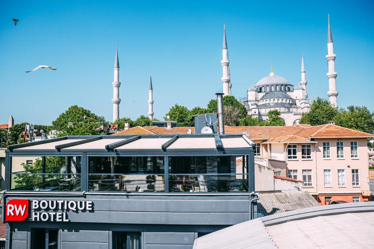 RW BOUTIQUE HOTEL