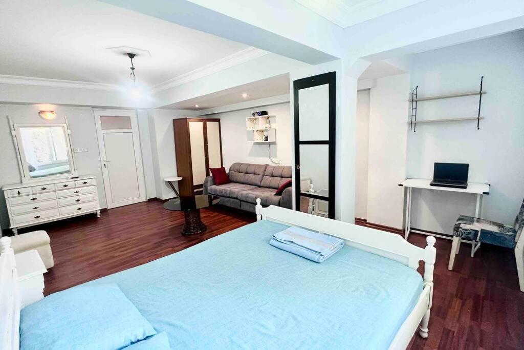 Stylish&Luxury Flat with Garden Close to Sea