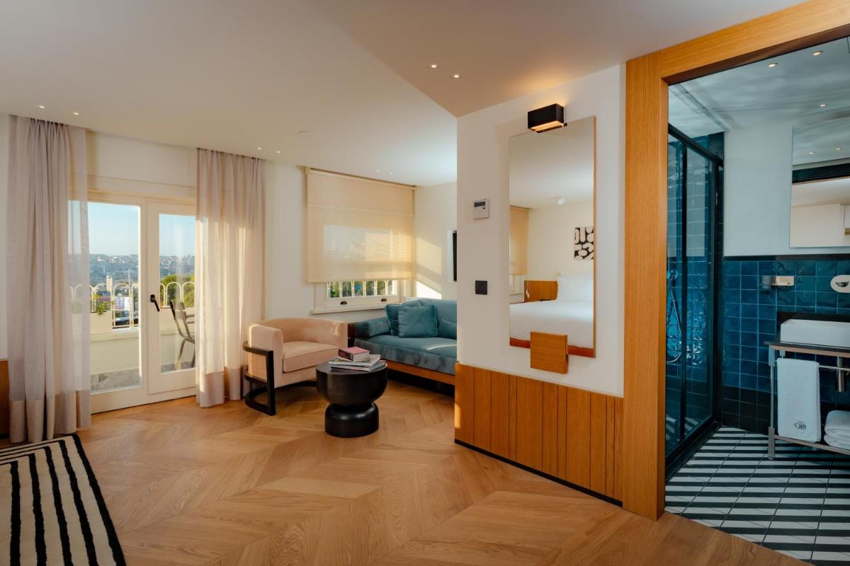 The Gift Hotel