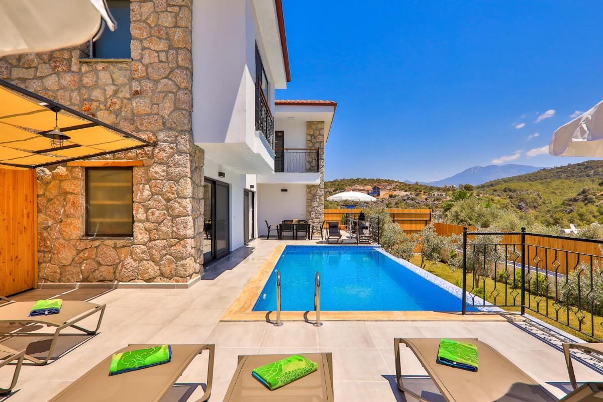 Villa Delfin Green